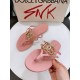 DG slippers