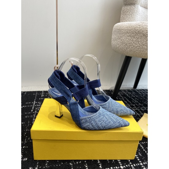 Fendi Heels Shoes Best Quality
Women 35-41