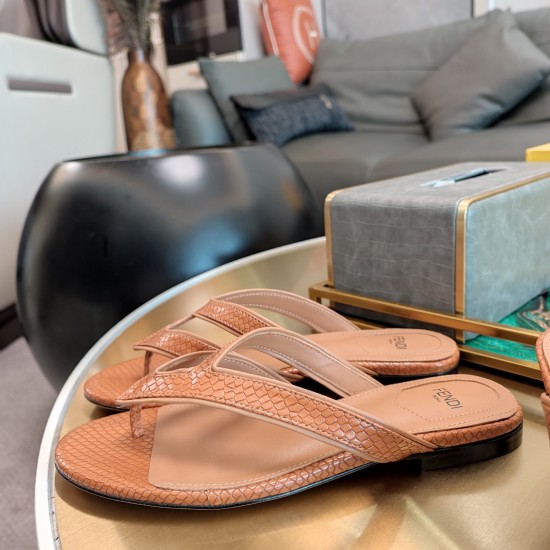 Fendi Heels Shoes Best Quality
Women 35-41