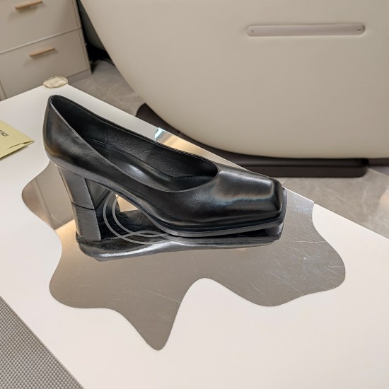 Fendi Heels Shoes Best Quality
Women 35-41