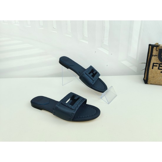 Fendi Slippers Shoes Best Quality
Women 35-41