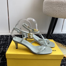 Fendi Slippers Shoes Best Quality
Women 35-41