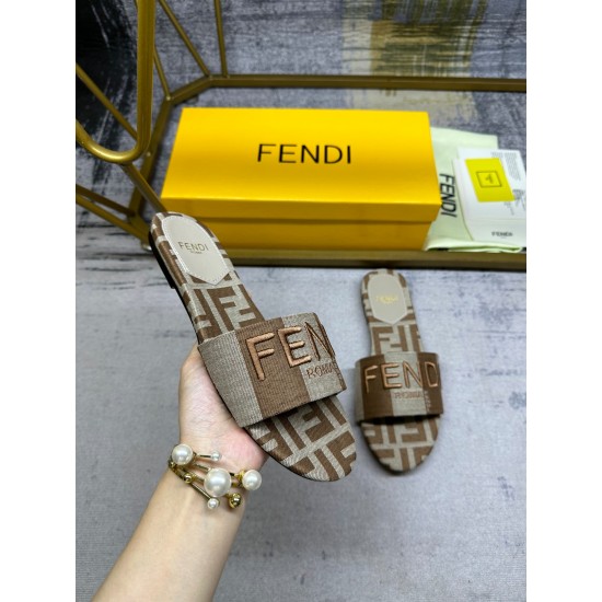 Fendi Slippers Shoes Best Quality
Women 35-41