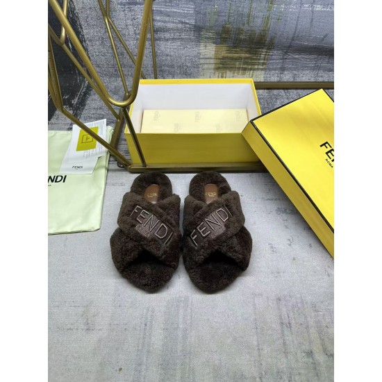 Fendi Slippers Shoes Best Quality
Women 35-41