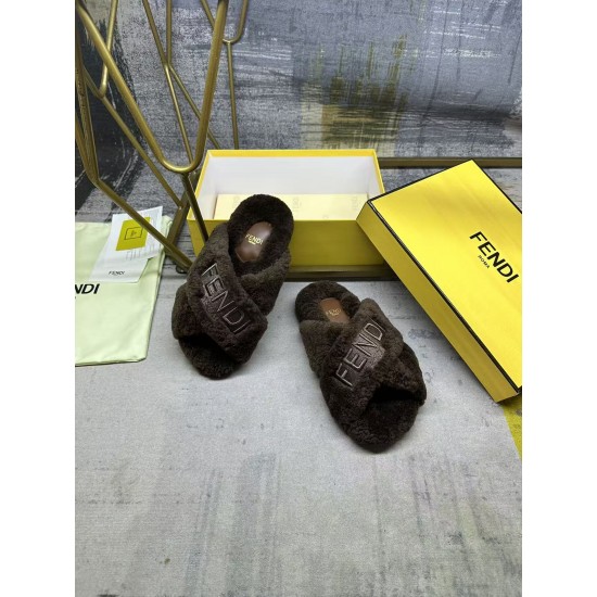 Fendi Slippers Shoes Best Quality
Women 35-41