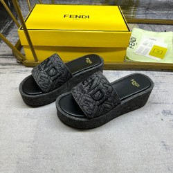 Fendi Slippers Shoes Best Quality
Women 35-41