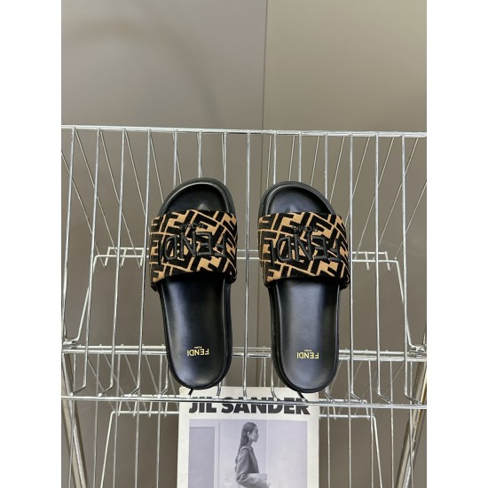 Fendi Slippers Shoes Best Quality
Women 35-41