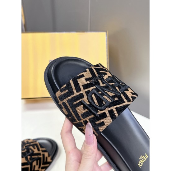 Fendi Slippers Shoes Best Quality
Women 35-41