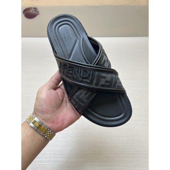 Fendi Slippers Shoes Best Quality
Women 35-41
