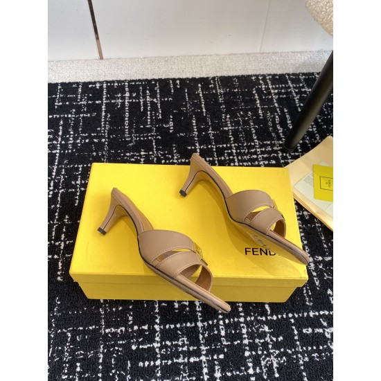 Fendi Slippers Shoes Best Quality
Women 35-41