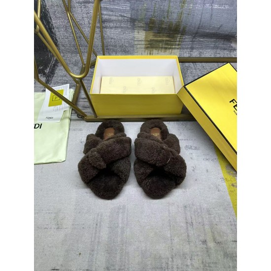Fendi Slippers Shoes Best Quality
Women 35-41