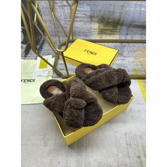 Fendi Slippers Shoes Best Quality
Women 35-41