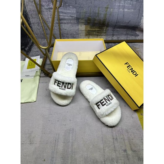 Fendi Slippers Shoes Best Quality
Women 35-41