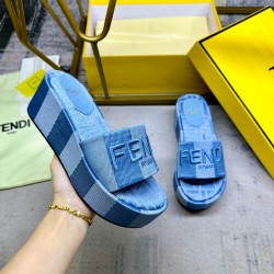 Fendi Slippers Shoes Best Quality
Women 35-41