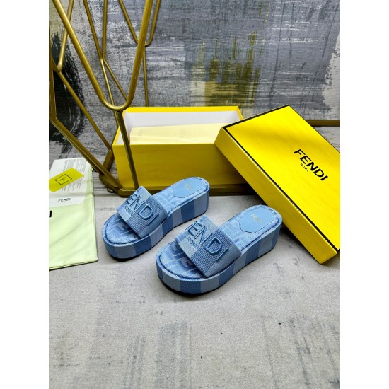 Fendi Slippers Shoes Best Quality
Women 35-41