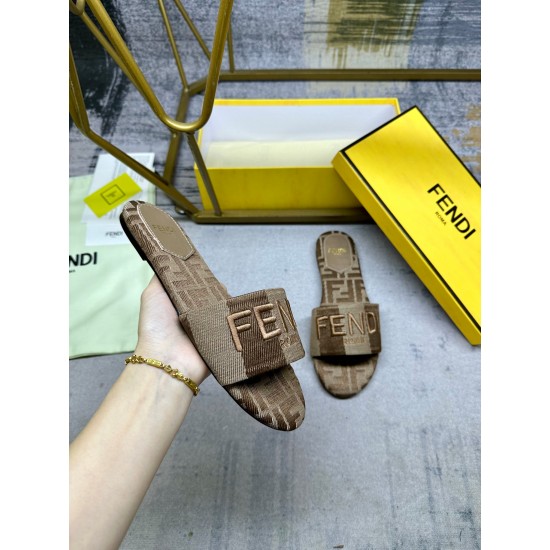 Fendi Slippers Shoes Best Quality
Women 35-41