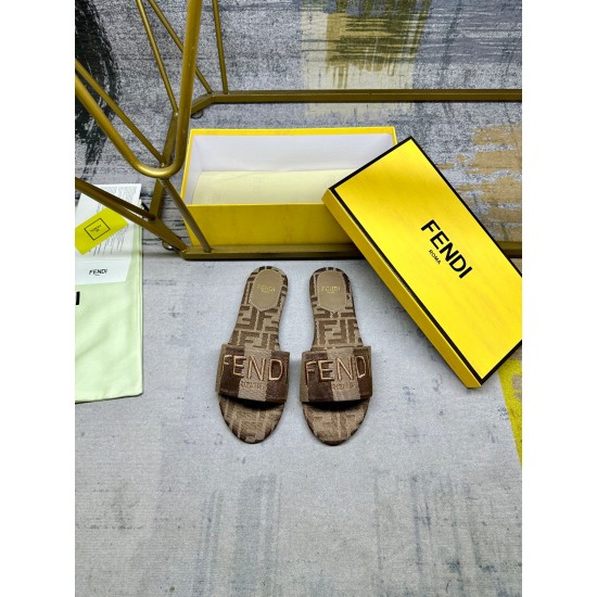 Fendi Slippers Shoes Best Quality
Women 35-41