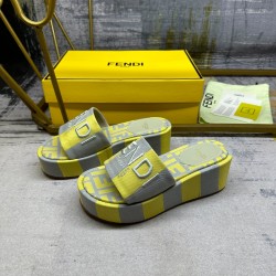 Fendi Slippers Shoes Best Quality
Women 35-41