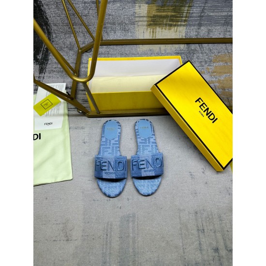 Fendi Slippers Shoes Best Quality
Women 35-41