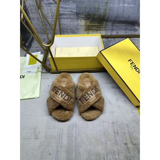 Fendi Slippers Shoes Best Quality
Women 35-41
