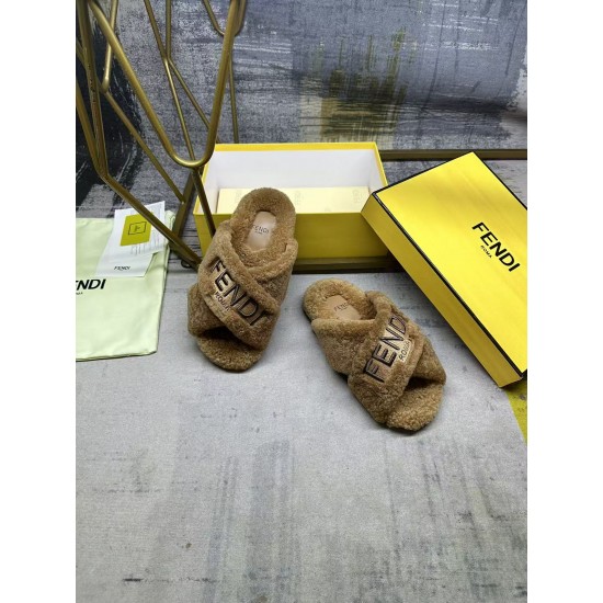 Fendi Slippers Shoes Best Quality
Women 35-41