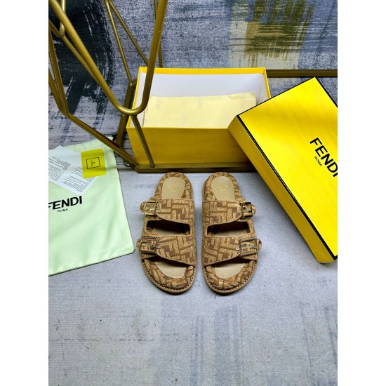 Fendi Slippers Shoes Best Quality
Women 35-41
