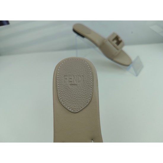 Fendi Slippers Shoes Best Quality
Women 35-41