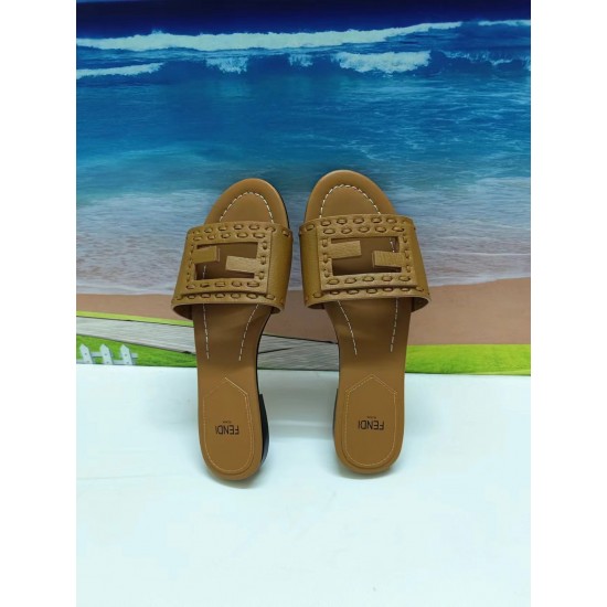 Fendi Slippers Shoes Best Quality
Women 35-41