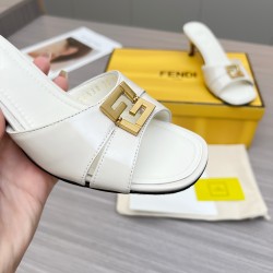Fendi Slippers Shoes Best Quality
Women 35-41