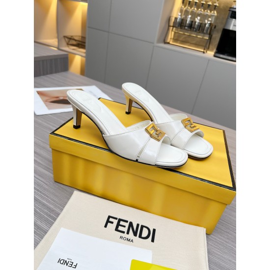 Fendi Slippers Shoes Best Quality
Women 35-41