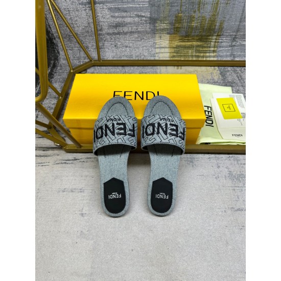 Fendi Slippers Shoes Best Quality
Women 35-41