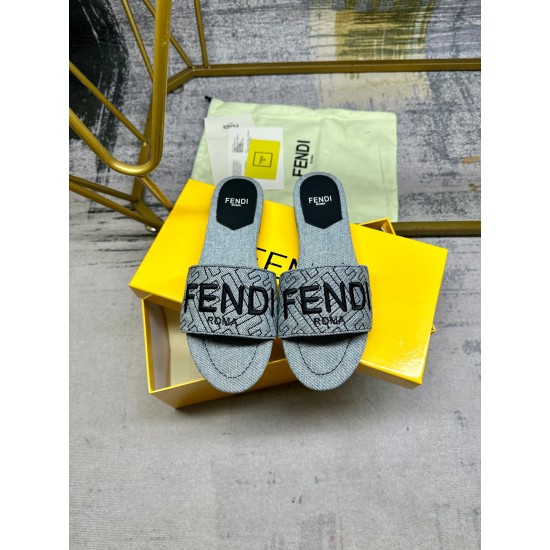 Fendi Slippers Shoes Best Quality
Women 35-41