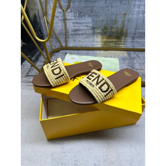 Fendi Slippers Shoes Best Quality
Women 35-41