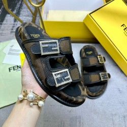 Fendi Slippers Shoes Best Quality
Women 35-41