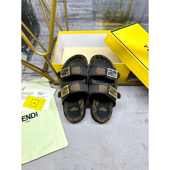 Fendi Slippers Shoes Best Quality
Women 35-41