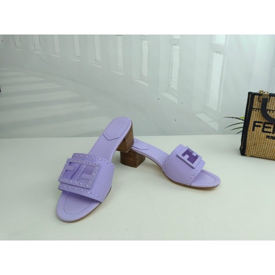 Fendi Slippers Shoes Best Quality
Women 35-41