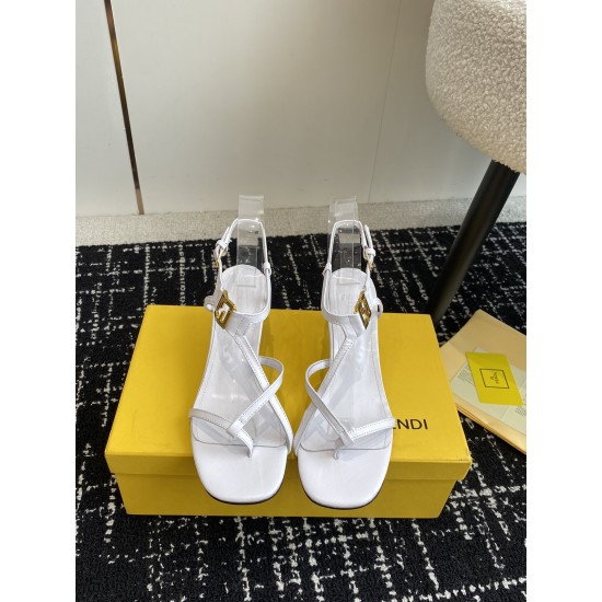 Fendi Slippers Shoes Best Quality
Women 35-41