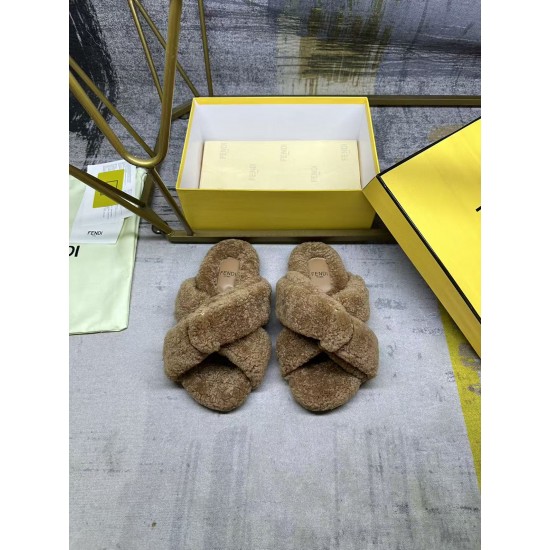 Fendi Slippers Shoes Best Quality
Women 35-41