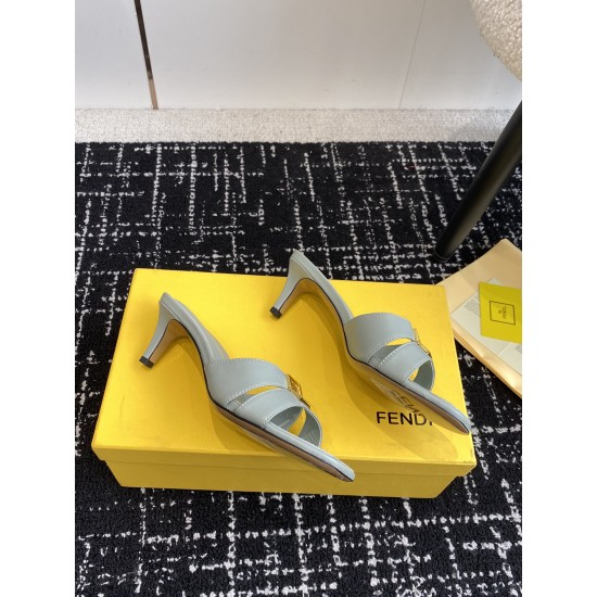 Fendi Slippers Shoes Best Quality
Women 35-41
