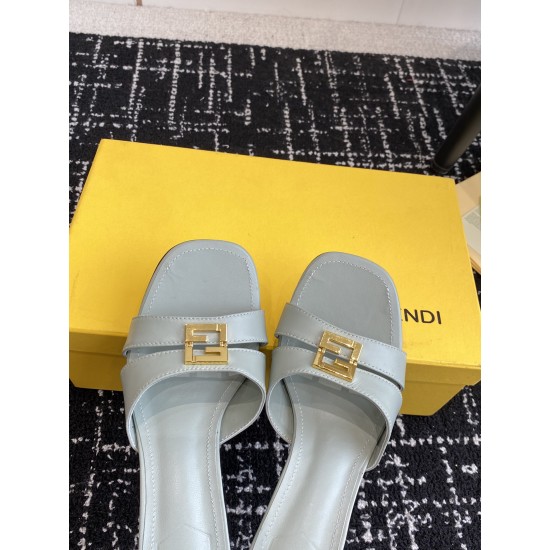 Fendi Slippers Shoes Best Quality
Women 35-41