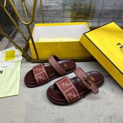 Fendi Slippers Shoes Best Quality
Women 35-41