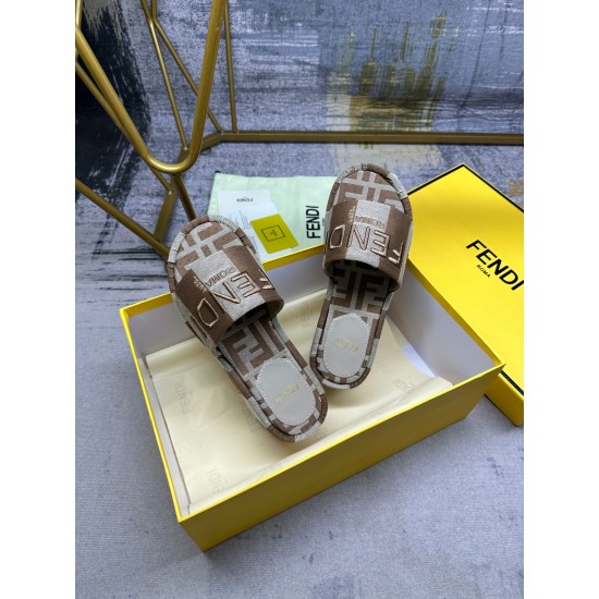 Fendi Slippers Shoes Best Quality
Women 35-41