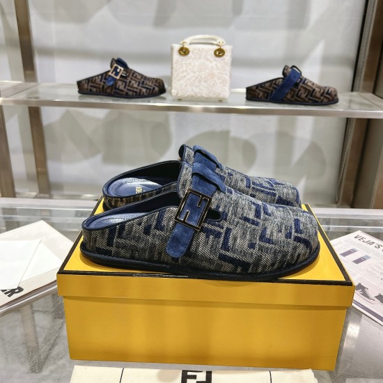Fendi Slippers Shoes Best Quality
Women 35-41