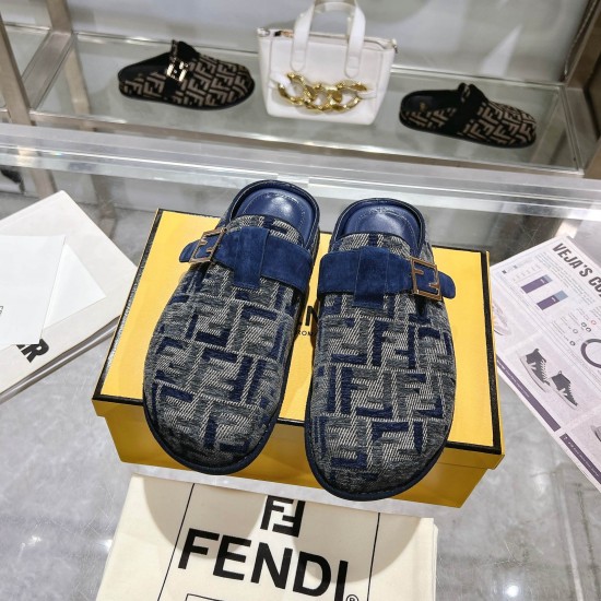 Fendi Slippers Shoes Best Quality
Women 35-41