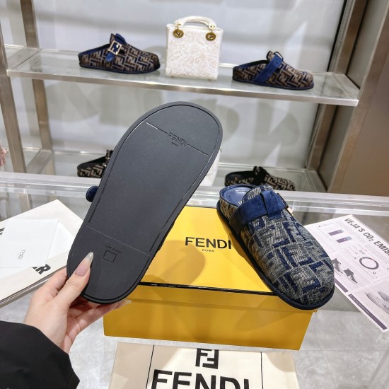 Fendi Slippers Shoes Best Quality
Women 35-41