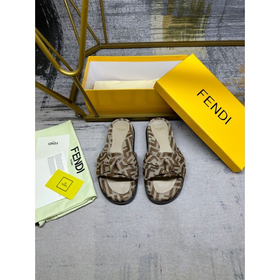 Fendi Slippers Shoes Best Quality
Women 35-41