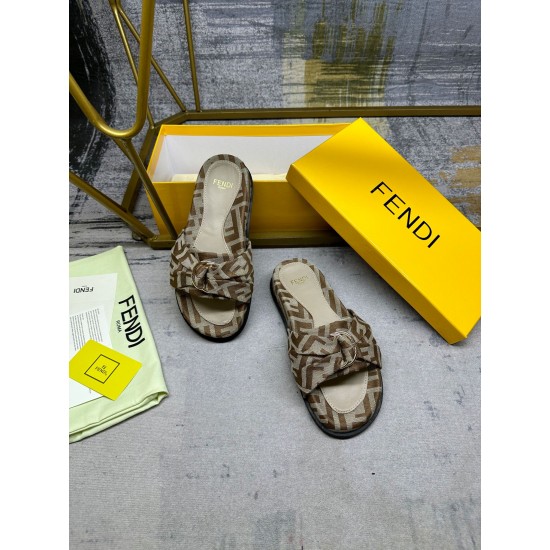 Fendi Slippers Shoes Best Quality
Women 35-41