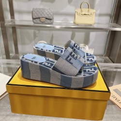 Fendi Slippers Shoes Best Quality
Women 35-41
