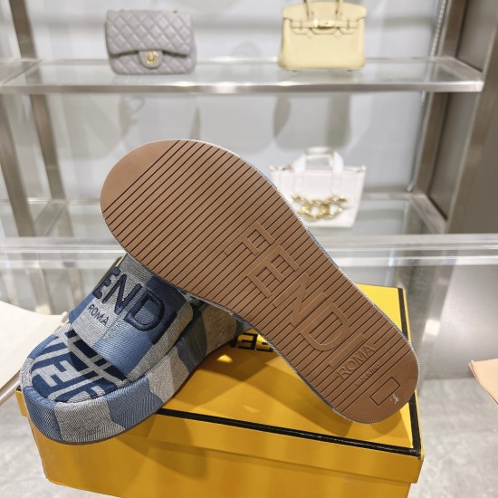 Fendi Slippers Shoes Best Quality
Women 35-41