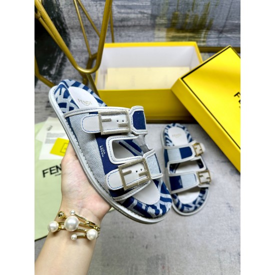 Fendi Slippers Shoes Best Quality
Women 35-41